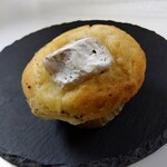 Puff muffin - 生ハムカマンベールマフィン　380円