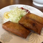 ラーメン＆中華 恵伊登 - 春巻き