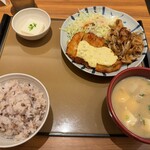 やよい軒 - 料理写真: