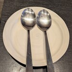 創作四川料理 廣明 - 杏仁豆腐用冷スプーン