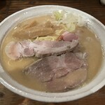 西中島 光龍益 - 