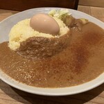 サトナカ - チキンカレー（スパイシー）の並、味付玉子
