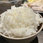 麺と飯 トンじろ - 