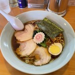 中華そば ひかり - 料理写真: