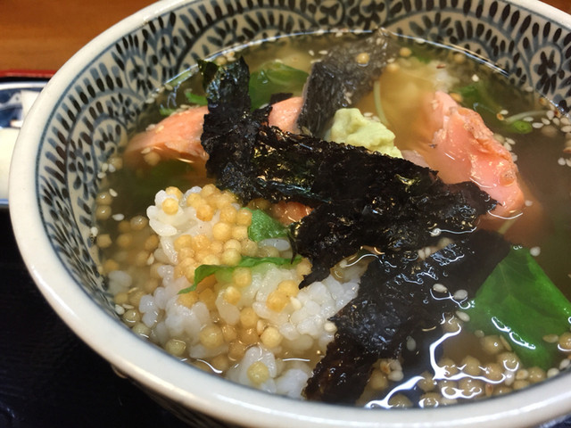 お茶漬けを追求して58年 豊富なお茶漬けメニューは圧巻 By ミトミえもん 茶漬 鹿火矢 チャヅケカビヤ 新橋 居酒屋 食べログ