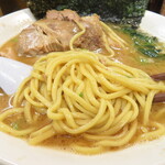 らーめん 喜輪 - 麺