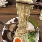 ヌードルワークス - 