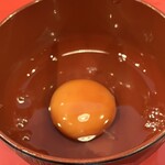 ラーメン鷹の目 - まっか卵（フォロワーサービス）