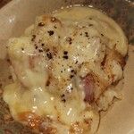 キッチンみのるや - 名前が全てを物語る「温かいポテトサラダ　とろっとチーズかけ」