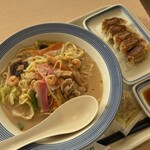 リンガーハット - 料理写真: