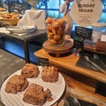 MORETHAN TAPAS LOUNGE - 