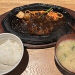 君のハンバーグを食べたい 三井アウトレットパーク岡崎店 - 