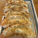 餃子のネオ大衆酒場 ニューカムラ - 