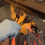 柳家 - 炭火を操る