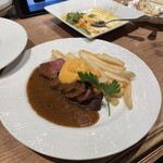 赤白 ルクア大阪店 - 