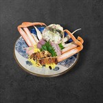 魚山亭 - 冬季限定！とうきカニ丼  境港の松葉ガニ様をこれでもかと贅沢にお召し上がりいただく海鮮の王様丼でございます！2500円