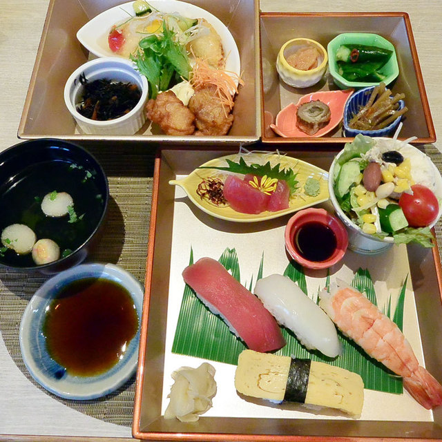 四季旬彩すし沢 - 駅前/寿司 | 食べログ 