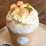 8mémoire - 料理写真:ももかき氷1,100円