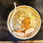 らーめん浜八道 - 豚らーめん醤油。950円（税込）。