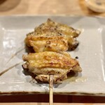 鳥よし - 手羽先