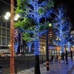 和風グリル たかをや、 - 駅に続くメインストリート。