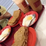 Ya Kun Kaya Toast - バターカヤトーストに卵、ドリンクが付くセットＡ