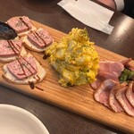 肉バル×ワイン酒場 東京食堂 - 