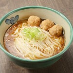 RESTAURANT 7's knot - ～鶏だし能代うどん～　鶏だしがすごく利いていて、スルッと食感の自慢のおうどんです。