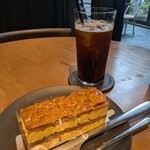 エミリー・フローゲ - 