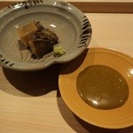 すし宮川  - 蒸しあわび＋肝ソース