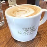 TWELVE ON THE PARK BAR & GRILL - カフェラテ