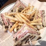 TWELVE ON THE PARK BAR & GRILL