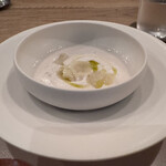 Itsuki - ◆鱈の白子（羅臼）の温かいスープ
      月光百合根（北海道）