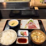 かぎや - 料理写真:刺身定食　650円