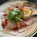 パラッツォ サン グスト - 燻製カジキマグロのマリネ　ボリューム満点