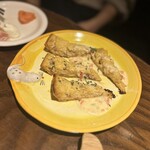 ワイン・チーズ＆天然木 Unico - 