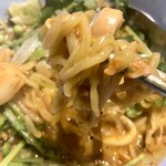 カオマンガイ - 汗ばむ辛さ