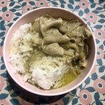 カオマンガイ - 美味しいグリーンカレーがなんとおかわり自由