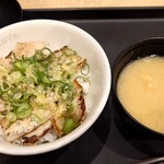 松屋 - 元祖ネギ塩厚切り豚カルビ丼（並盛）：¥690