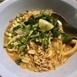 カオマンガイ - 汁なしトムヤム麺のランチセット　¥1,200-