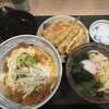 定食屋 よつ葉 万代店