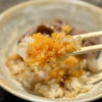 あいだや２ - 黄身と甘ダレがしっかり絡んだ白飯最高！