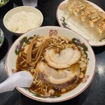 尾道らーめん 三公 - 