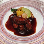 シェ・イノ - 俺の牛肉のやつ
