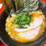 横浜家系総本山 吉村家直系店 ラーメン内田家 - 