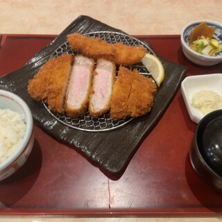 とんかつ むら八_1