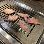 黒毛和牛一頭買い 本格和牛焼肉 個室 清香苑 大宮店 - 