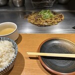 神戸六甲道・ぎゅんた 大名古屋ビルヂング店 - 