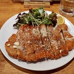 大衆イタリアンかね子 - ミラノ風Warajiカツレツ：649円