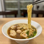七喜 - 肉わんたんめん（しょうゆ） 950円